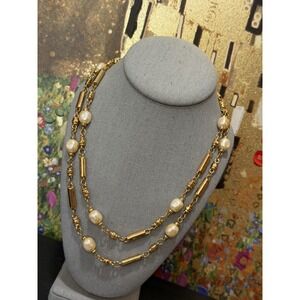 Contessa Faux Pearl Gold Tone Bar Station Necklace Cream Vintage 40"